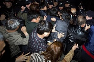 Tin mới nhất máy bay mất tích MH370 ngày 1/5: Băng ghi âm nói gì ?